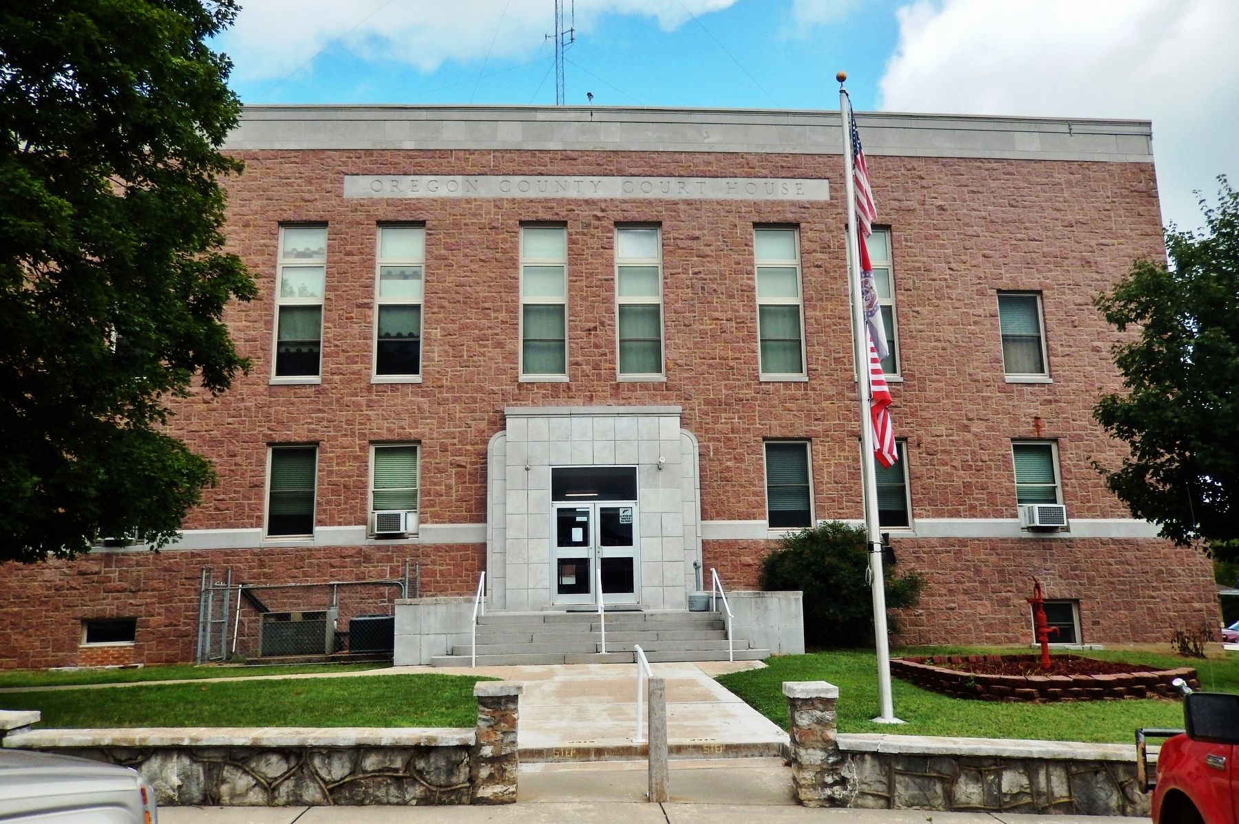 Oregon County Courthouse